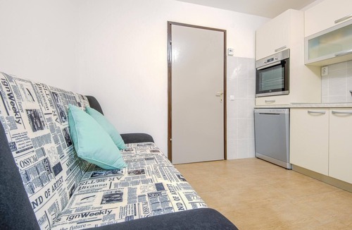 Strigova House | Awesome home in Strigova with WiFi