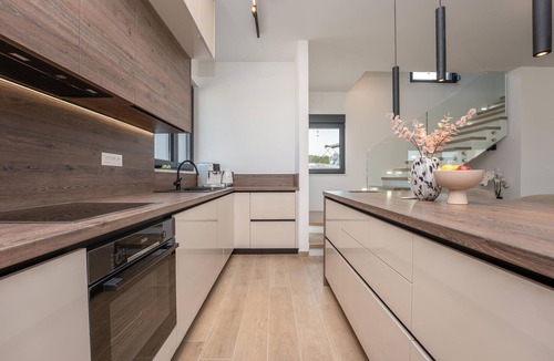 Turanj House | Awesome home in Turanj with sauna