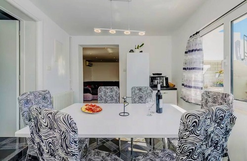 Marina House | Awesome home in Vinovac with private swimming pool, can be inside or outside