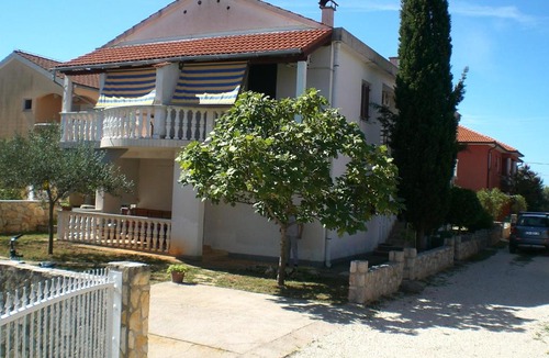Batalaza Apartment | Bava