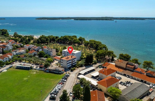 Valbandon Apartment | Beach front apartment in Fazana