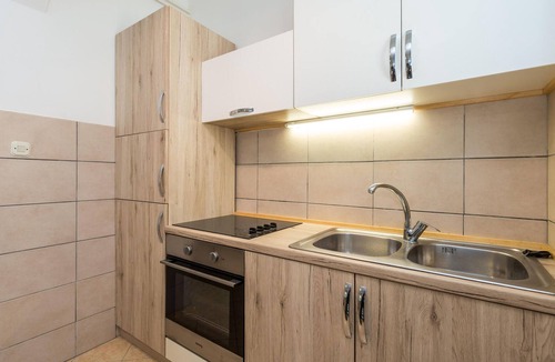Kampor Apartment | Beach front apartment in Kampor