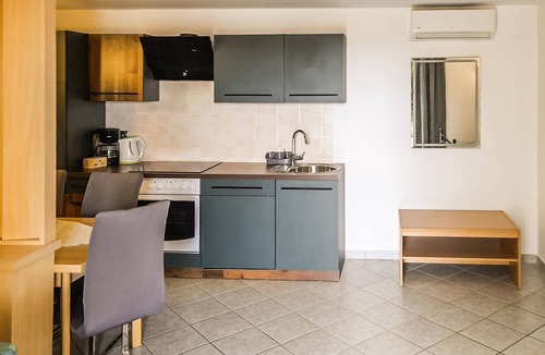 Vrsar Apartment | Beach front apartment in Vrsar