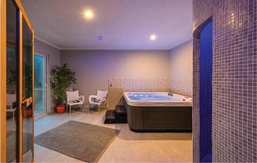 Drenje Apartment | Beach Front Apartment In Labin With Sauna