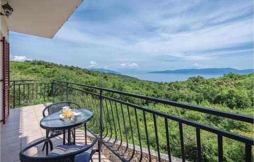 Drenje Apartment | Beach Front Apartment In Labin With Sauna