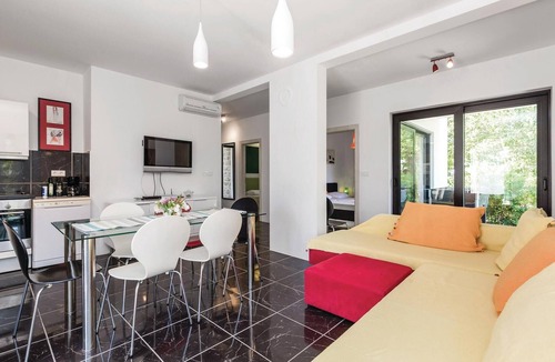 Kampor House | Beach front home in Kampor