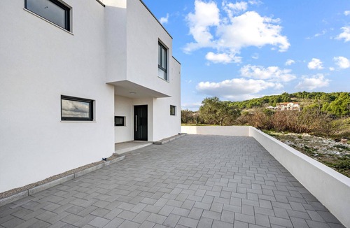 Vodice House | Beach front home in Vodice