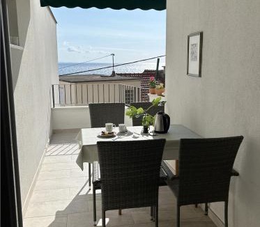Brist Apartment | Beach House Buinac