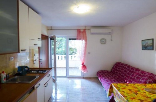 Ivan Dolac Apartment | Beachfront Apartments Plaža - One Bedroom Apartment A3