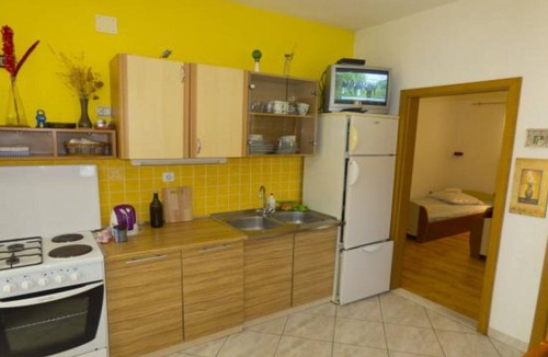 Ivan Dolac Apartment | Beachfront Apartments Plaža - Two Bedroom Apartment A4