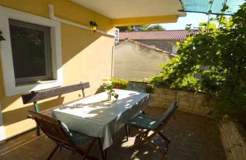Ivan Dolac Apartment | Beachfront Apartments Plaža - Two Bedroom Apartment A4