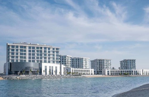 Al Hamriya Apartment | Beachfront Studio W Pool & Gym Access