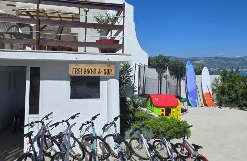 Slatine Villa | Beachfront Villa Ciovka