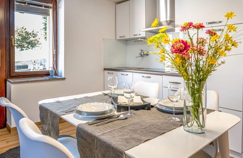 Postojna Apartment | Beautiful apartment for 3 people with WIFI, TV and terrace