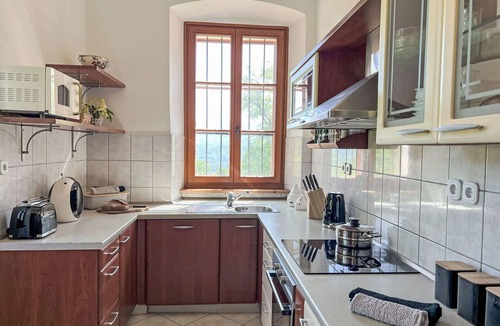 Pohorje Apartment | Beautiful apartment for 8 guests with WIFI, pool and TV