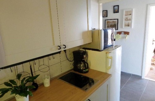 Krizna luka Apartment | Beautiful apartment for 3 people with WIFI, A/C, TV, terrace and pets allowed