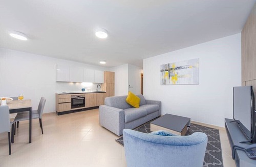 Umag Apartment | Beautiful Apartment for 4 Person near Center and Sea Front