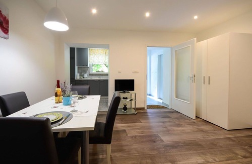 Mihotici Apartment | Beautiful apartment for 2 people with WIFI, A/C, TV and terrace