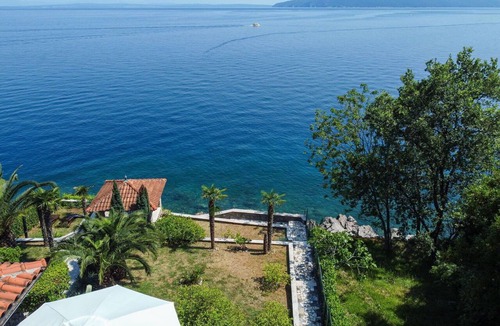 Medveja Apartment | Beautiful apartment for 6 guests with A/C, WIFI, TV and patio