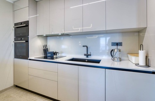 Municipality of Omisalj Apartment | Beautiful apartment for 6 guests with A/C, private pool, WIFI, TV and terrace