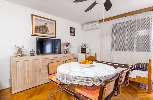 Baric Draga Apartment | Beautiful apartment in Baric Draga