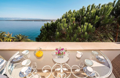 Vantacici Apartment | Beautiful apartment in Malinska