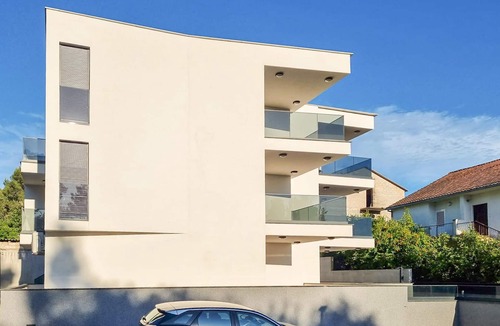 Vrboska Apartment | Beautiful apartment in Vrboska with WiFi