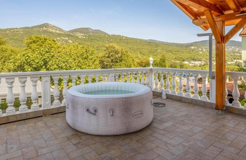 Hreljin Apartment | Beautiful Apartment In Hreljin With Wifi