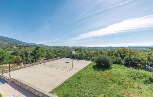 Viskovici Apartment | Beautiful Apartment In Labin With Wifi