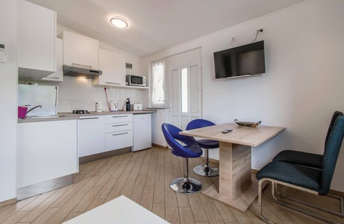 Portoroz Apartment | Beautiful apartment in Piran with house sea view