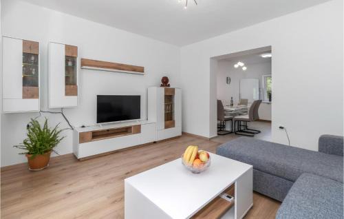 Tribalj Apartment | Beautiful Apartment In Tribalj