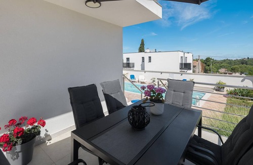 Murine Apartment | Beautiful apartment in Umag with WiFi