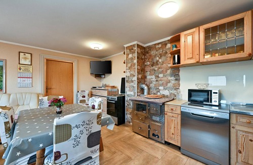 Varazdinske Toplice House | Beautiful home in Leskovec Toplicki