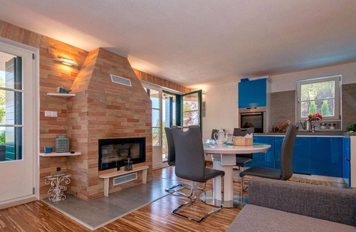 Zavala House | Beautiful home in Gromin Dolac with sauna