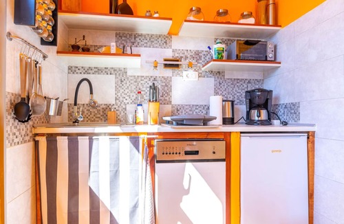 Marusici House | Beautiful home in Marusici (Omis) with WiFi