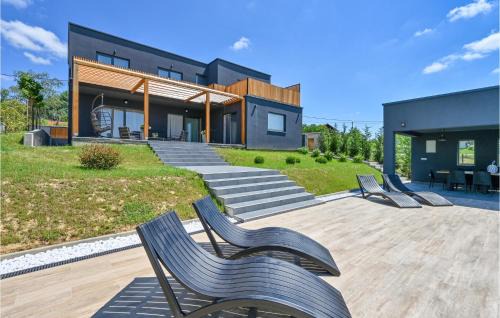 Klostar Ivanic House | Beautiful Home In Klostar Ivanic