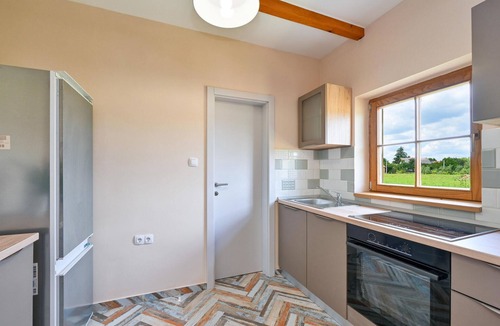 Vrbovec House | Beautiful home in Lonjica with WiFi