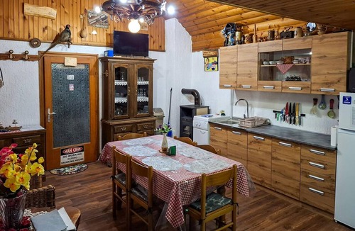 Ludbreg House | Beautiful home in Ludbreg with sauna