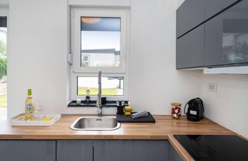 Maslenica House | Beautiful home in Maslenica with WiFi