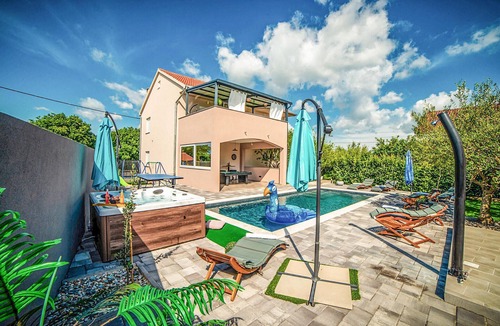Polaca House | Beautiful home in Polaca