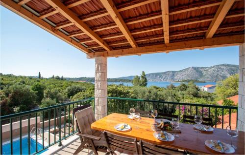 Kneza House | Beautiful Home In Pupnat