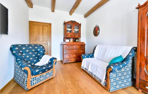 Jastrebarsko House | Beautiful Home In Slavetic