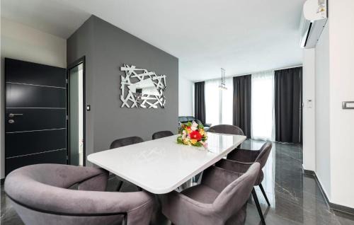 Srima House | Beautiful Home In Srima