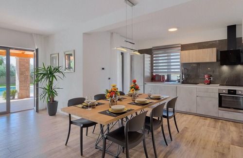 Vabriga House | Beautiful home in Vabriga