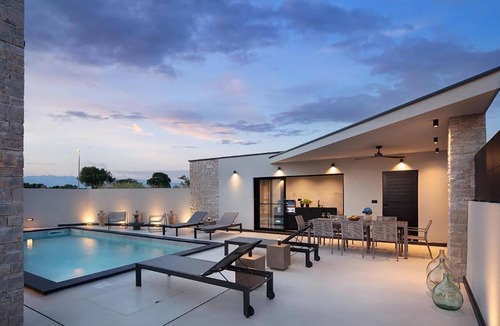 Visocane House | Beautiful home in Visocane with sauna