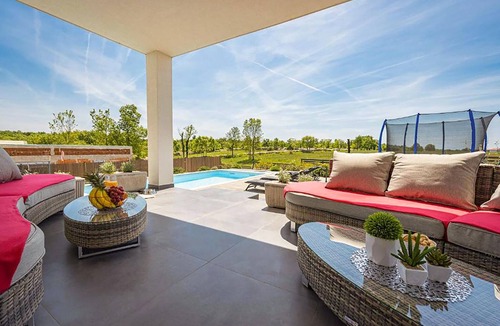 Orbanici House | Beautiful home in Vodnjan