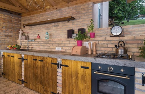 Zagreb House | Beautiful home in Zagreb with WiFi