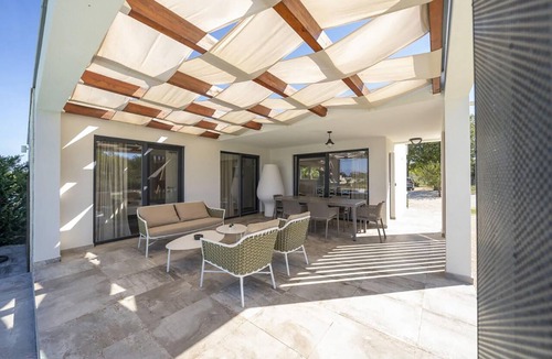 Brisevo House | Beautiful home in Zerava