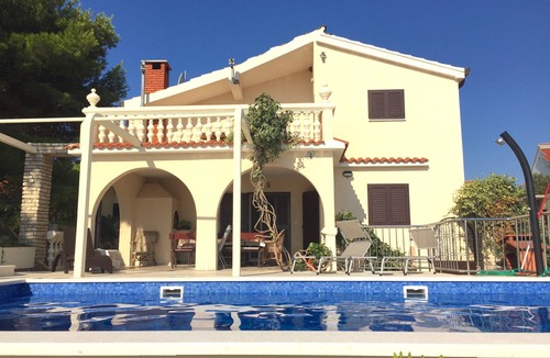 Sevid Villa | Beautiful house, seafront, swimming-pool, 25km from Split Airport