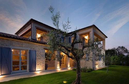 Korenici Villa | Beautiful luxury villa with private sports & ECO resort, Istria, Croatia